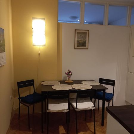 Apartment Blue Moon Lubiana Esterno foto